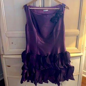 Chic Metallic prom/cocktail dress petal detail